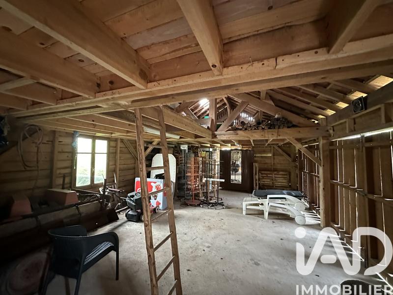 Maison - 317 m² - 7 pièces