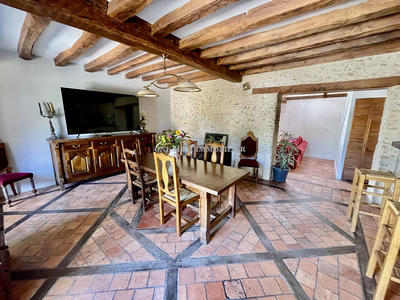 Maison traditionnelle - 155 m² - 6 pièces