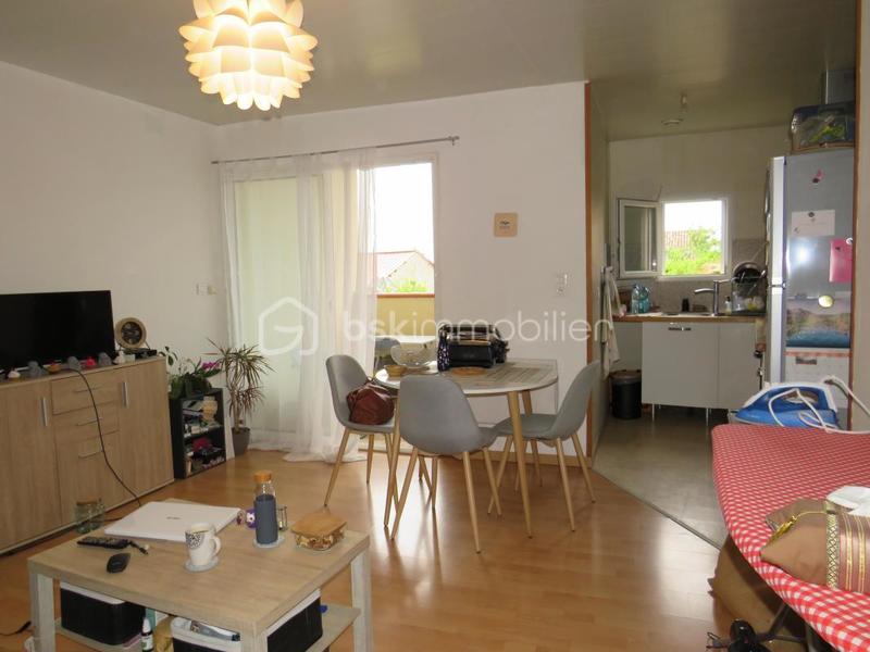 Maison - 200 m² - 6 pièces