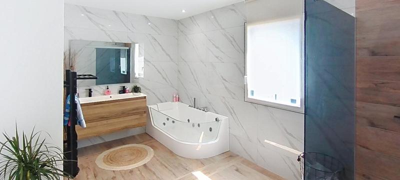 Maison - 160 m² - 5 pièces