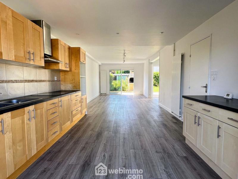 Maison - 127 m² - 5 pièces