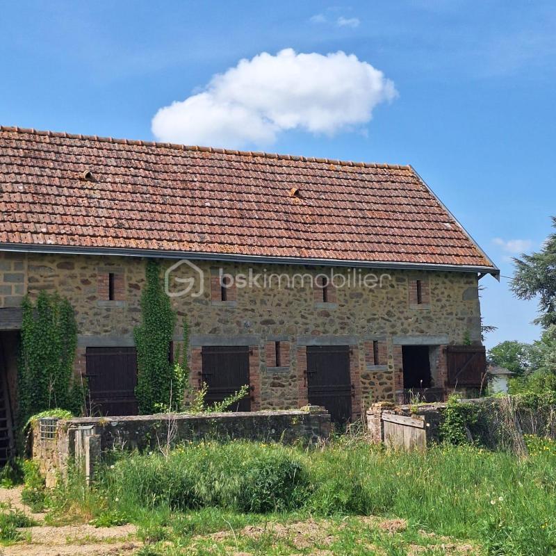 Corps de ferme - 170 m² - 5 pièces