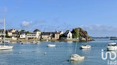 Maison - 213 m² - 9 pièces