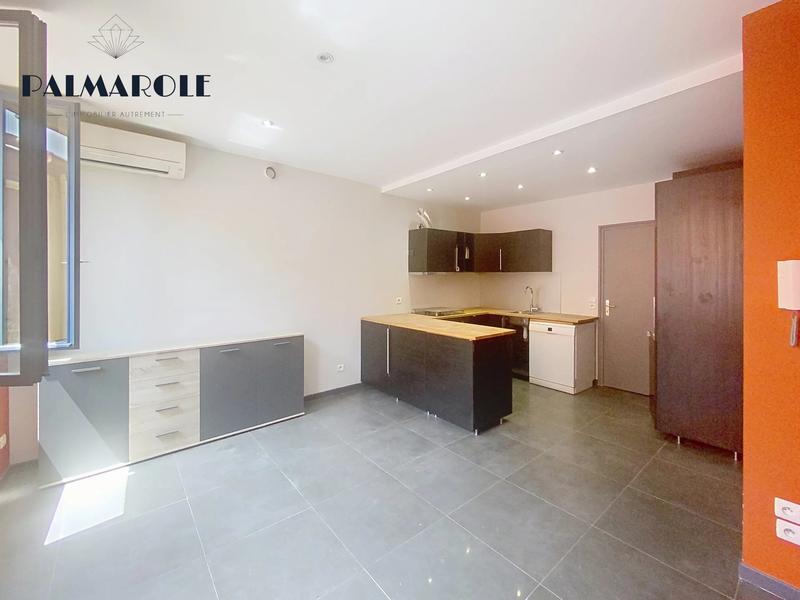 Immeuble - 95 m² - 4 pièces