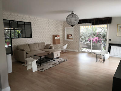 Appartement - 101 m² - 4 pièces