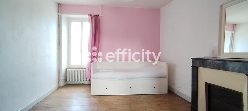 Maison - 415 m² - 12 pièces