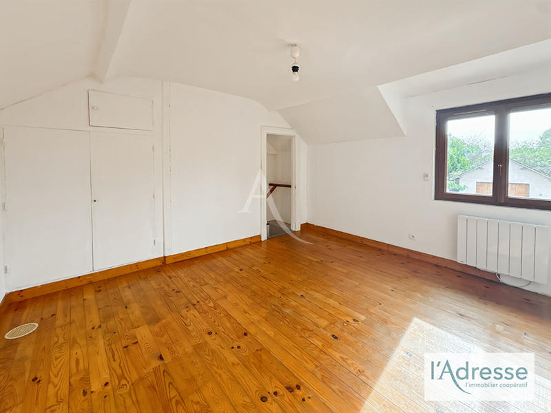 Maison - 85 m² - 5 pièces