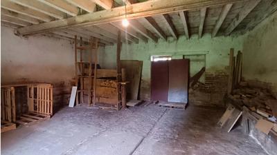 Maison - 160 m² - 2 pièces