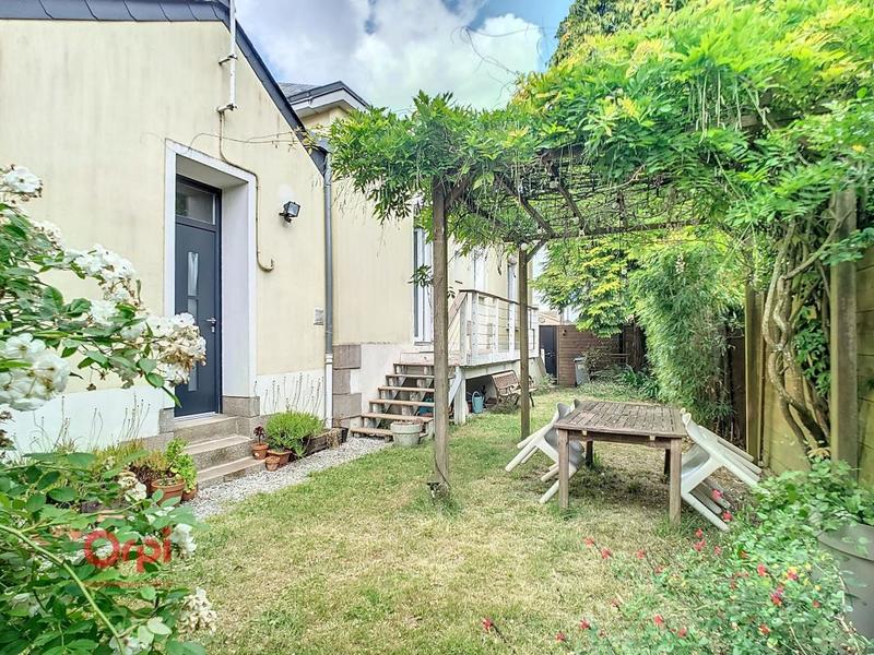 Maison - 93 m² - 4 pièces