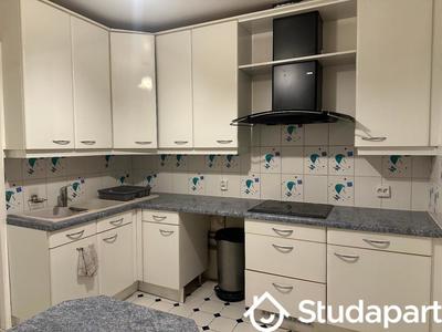 Chambre - 11 m² - 1 pièce