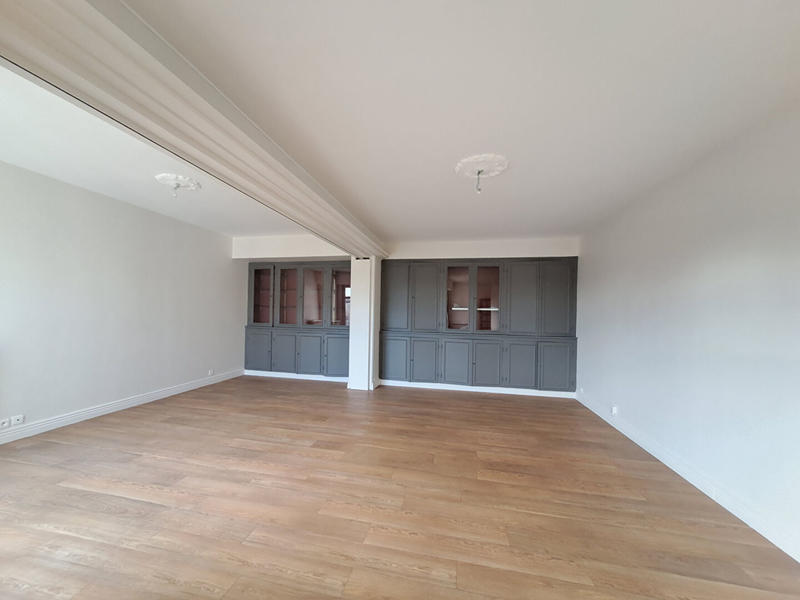 Appartement - 130 m² - 5 pièces