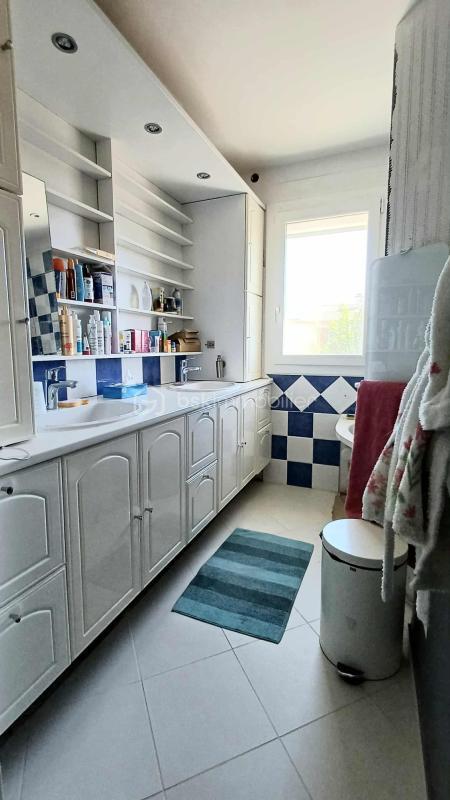 Maison - 136 m² - 6 pièces