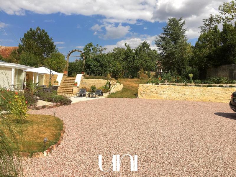 Maison - 188 m² - 8 pièces