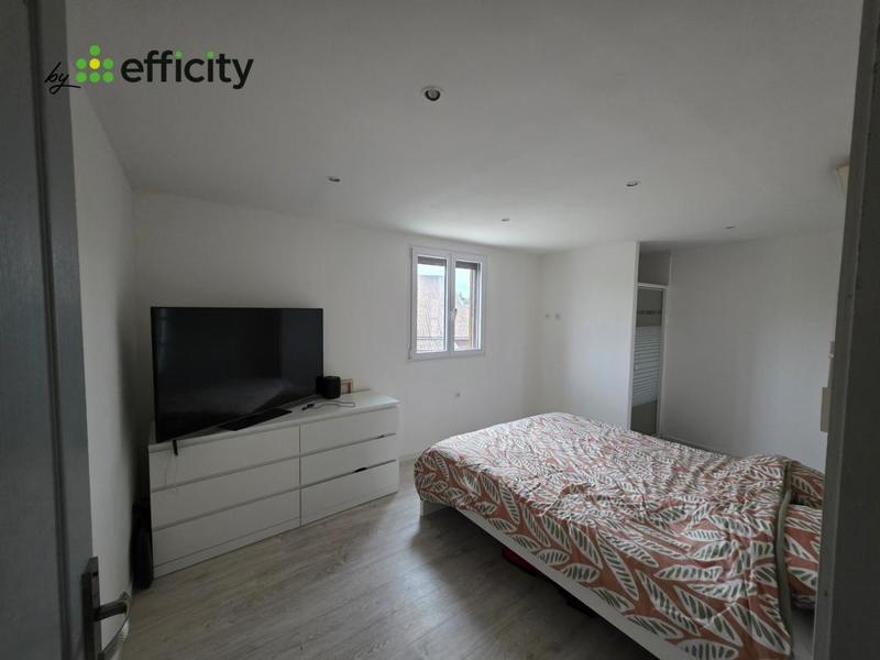 Pavillon - 189 m² - 9 pièces