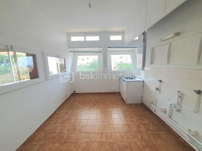 Appartement - 95 m² - 4 pièces