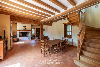 Maison - 481 m² - 12 pièces