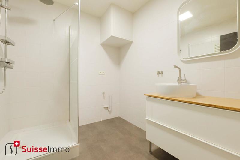 Appartement - 146 m² - 8 pièces