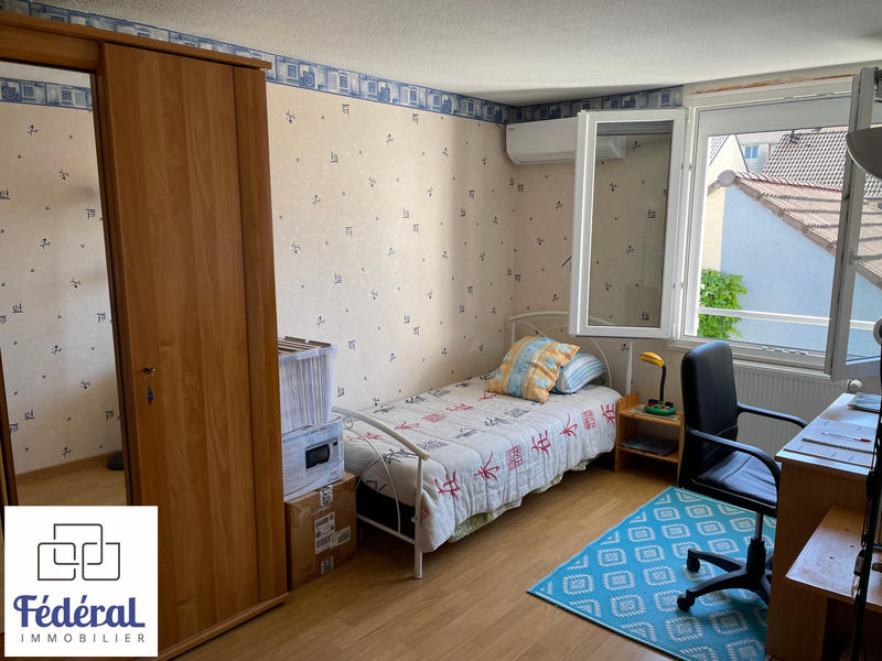 Maison - 111 m² - 6 pièces