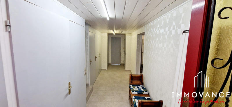 Villa - 202 m² - 5 pièces