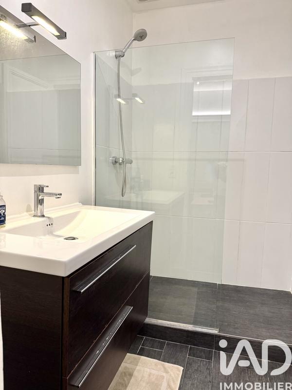 Appartement - 85 m² - 3 pièces