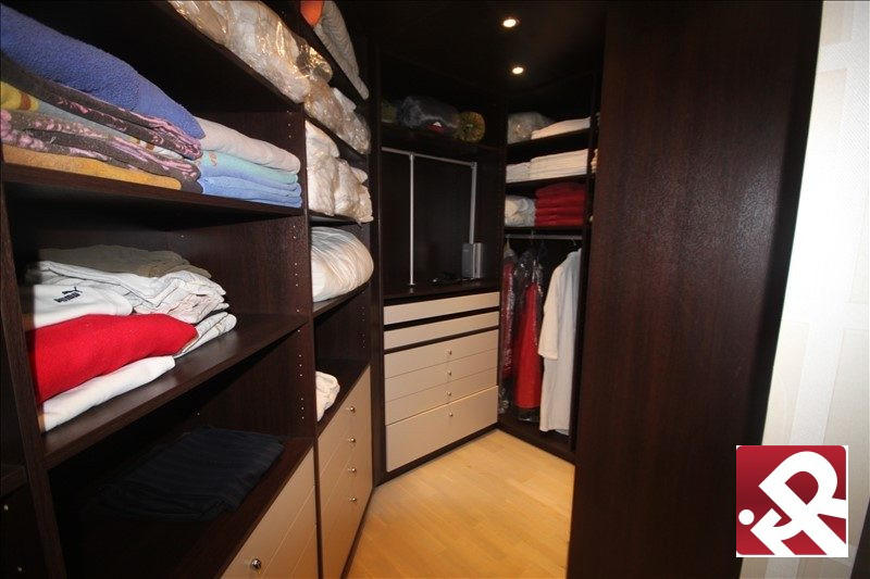 Villa - 445 m² - 9 pièces