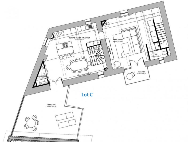 Appartement - 144 m² - 6 pièces