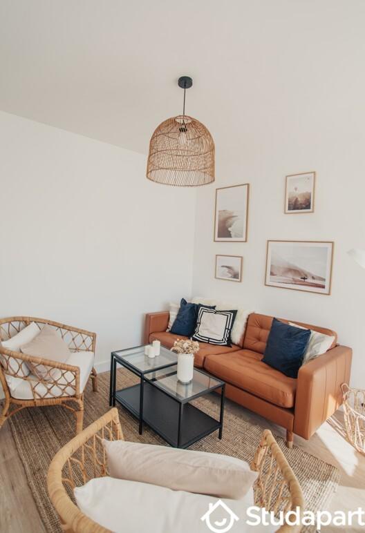 Chambre - 11 m² - 1 pièce