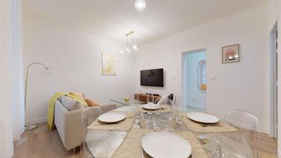 Appartement - 77 m² - 5 pièces