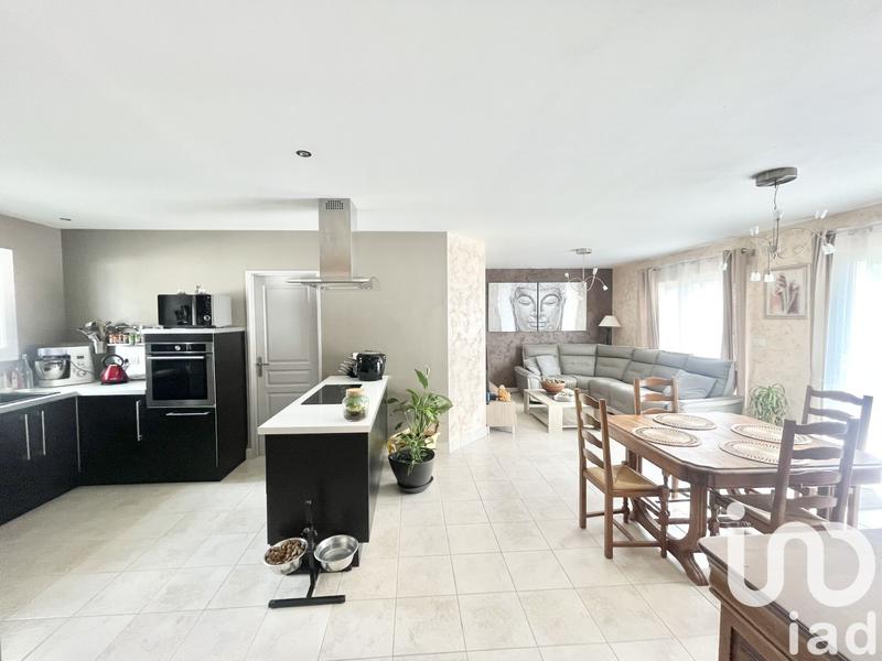 Maison - 95 m² - 4 pièces