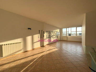 Appartement - 148 m² - 5 pièces