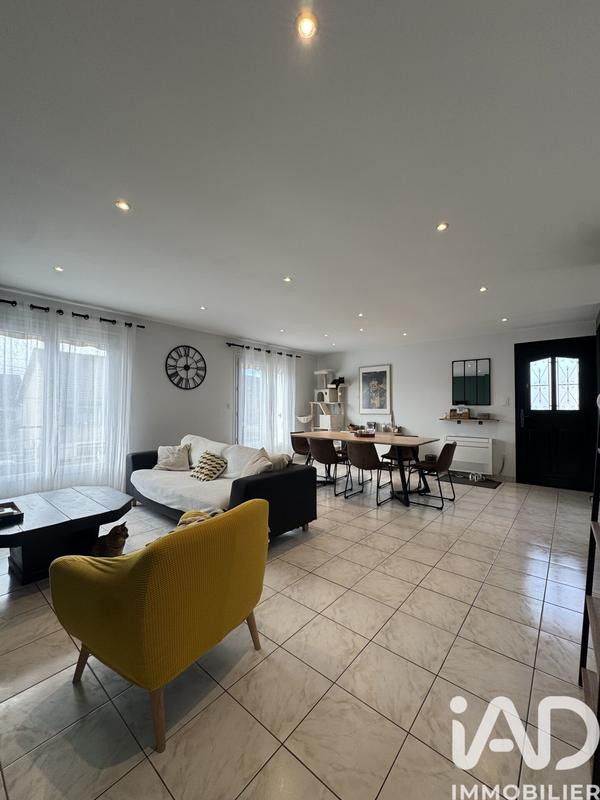 Maison - 100 m² - 6 pièces