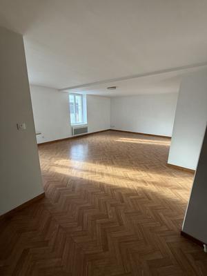 Appartement - 87 m² - 3 pièces