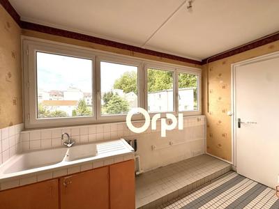 Appartement - 118 m² - 6 pièces