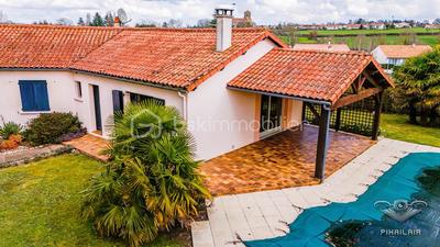 Maison d'architecte - 162 m² - 6 pièces