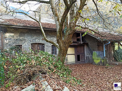 Maison ancienne - 204 m² - 7 pièces