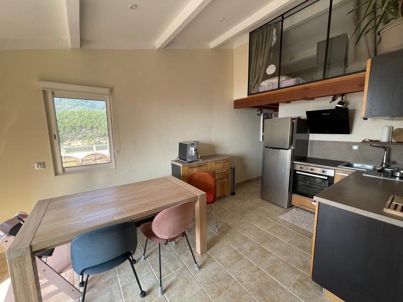 Appartement - 52 m² - 5 pièces