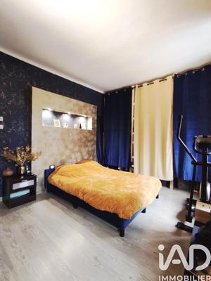 Maison de ville - 95 m² - 5 pièces