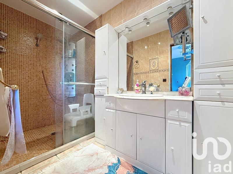 Maison - 197 m² - 5 pièces