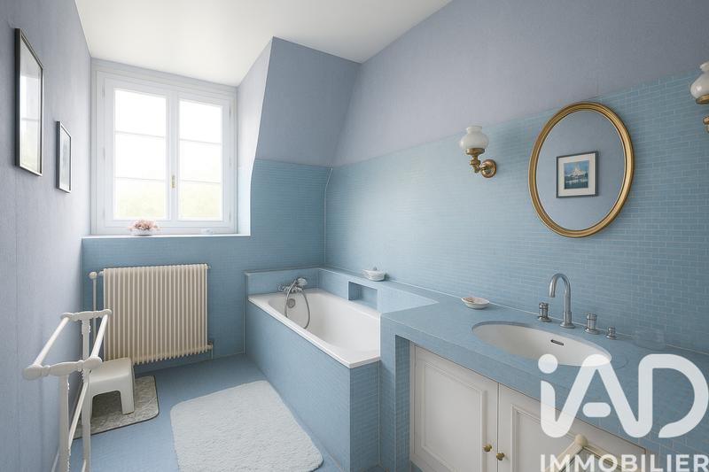 Maison - 468 m² - 12 pièces