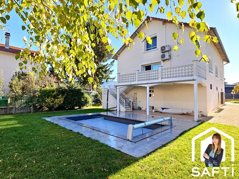 Maison de ville - 135 m² - 6 pièces