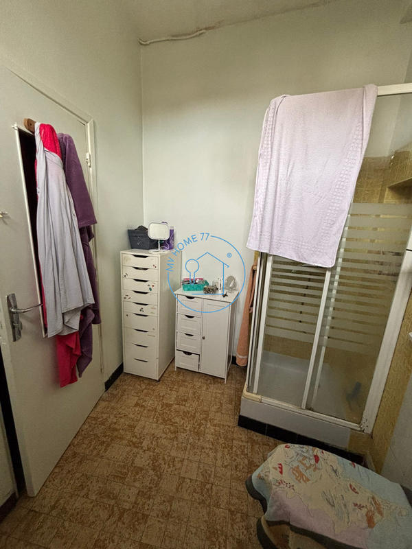 Appartement - 80 m² - 4 pièces