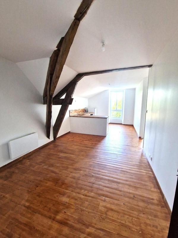 Maison - 500 m² - 20 pièces