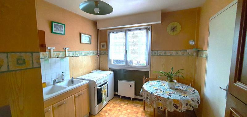 Appartement - 85 m² - 3 pièces