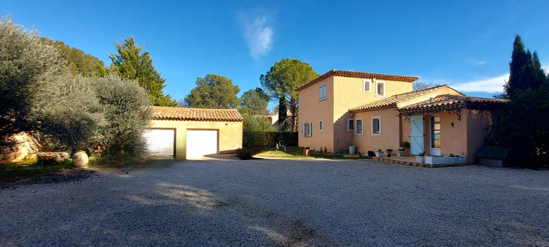 Villa - 155 m² - 5 pièces