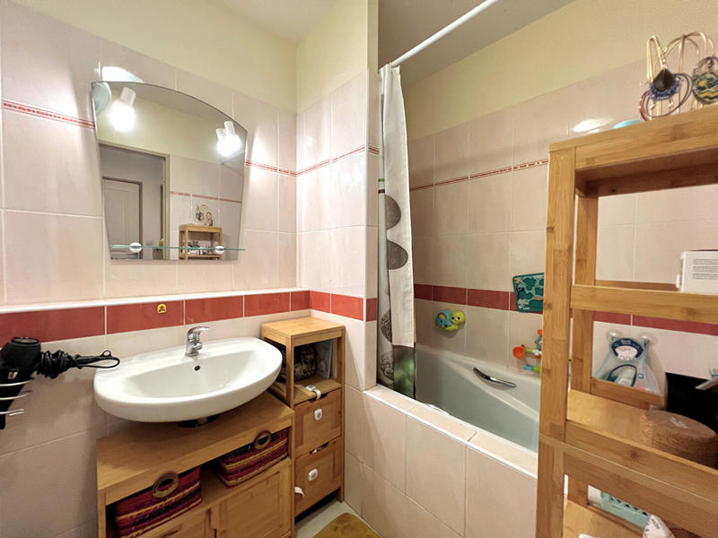 Appartement - 81 m² - 4 pièces