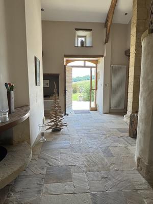 Maison - 345 m² - 11 pièces