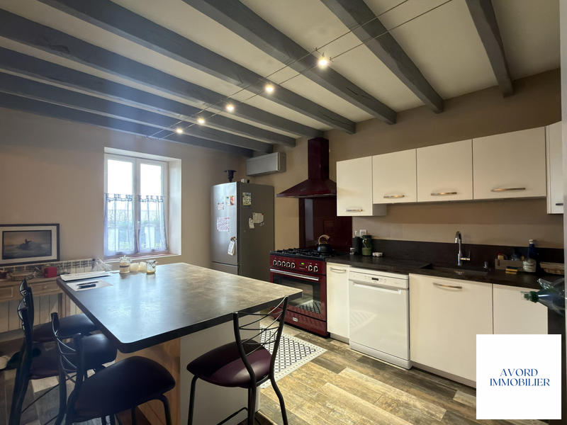 Maison ancienne - 133 m² - 6 pièces