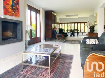 Maison - 175 m² - 8 pièces