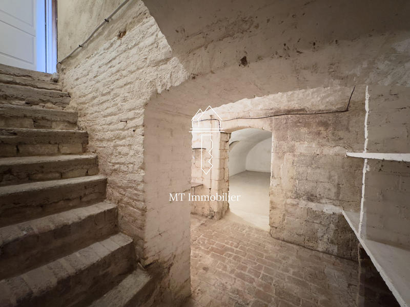 Maison - 257 m² - 10 pièces