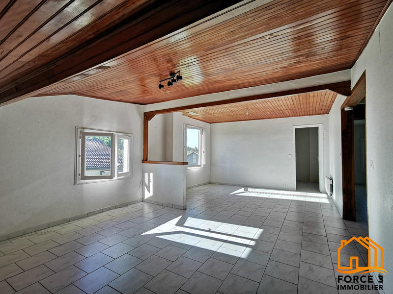 Maison - 139 m² - 6 pièces